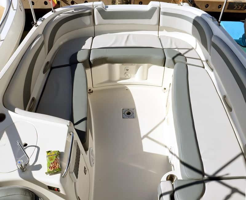 Puerto Banús: Floky Boat Cruise with Snorkeling & Paddle SUP - Paddleboarding and time on the water