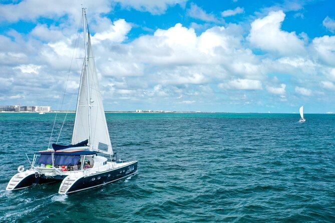 Puerto Morelos Catamaran Reef Sail and Snorkel - Price and the real value of $120