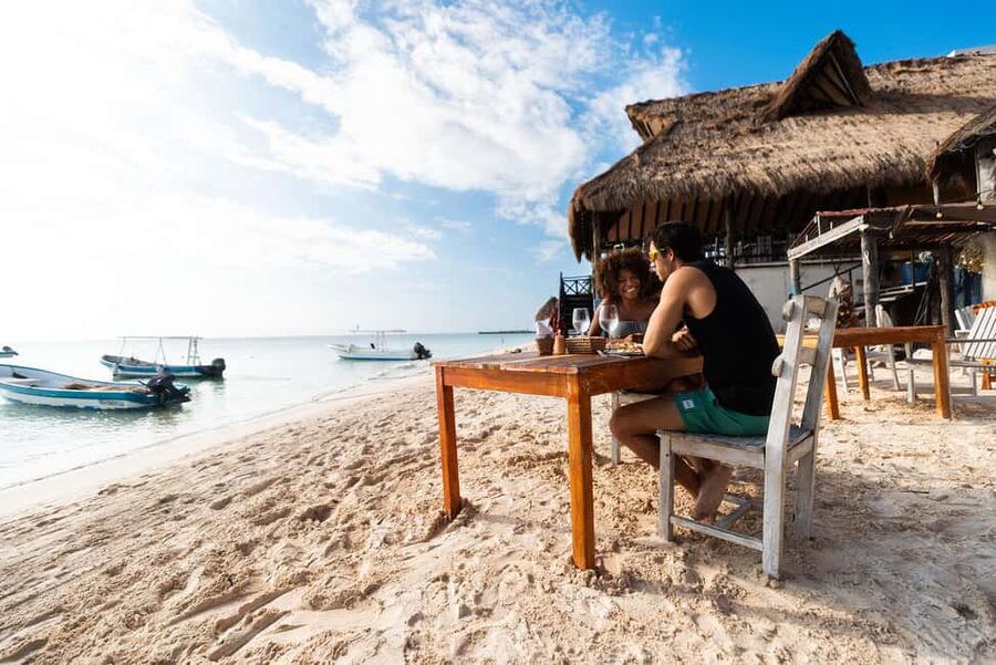 Puerto Morelos: National Reef Park Snorkeling & Beach Lunch - The ride from Cancun, Playa del Carmen, or Akumal