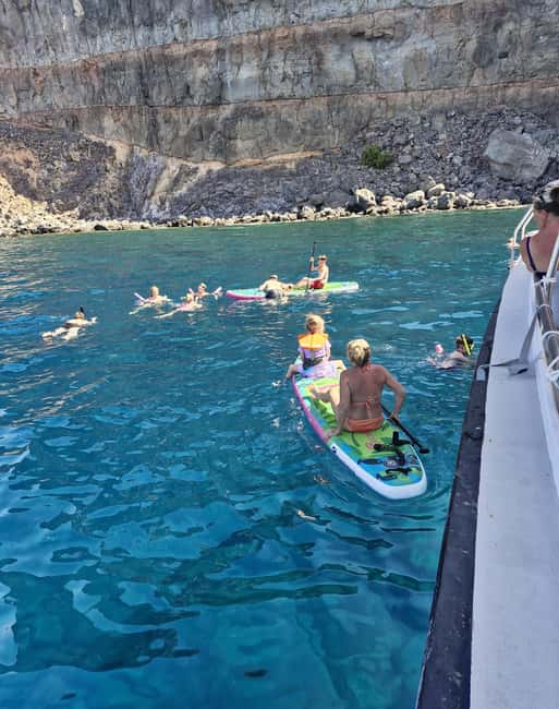 Puerto Rico, Gran Canaria: boat trip, drinks, food, paddle surfing, snorkeling - Tapas, sangria, and drinks included in the fare