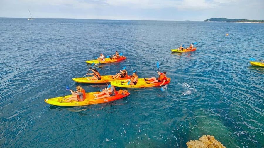 Pula: Muzil Canyon Kayak Tour, Snorkeling and Cliff Jumping - Starting at Valovine Beach