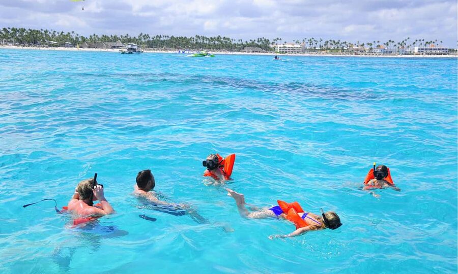 Punta Cana: Catamaran Tour with Reef Snorkeling and Open Bar - A half-day on the Punta Cana coast