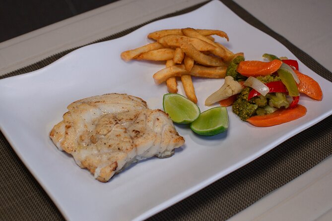 Punta Cana Exclusive Adults-Only Snorkel with Food and Drinks - Lunch from the floating kitchen