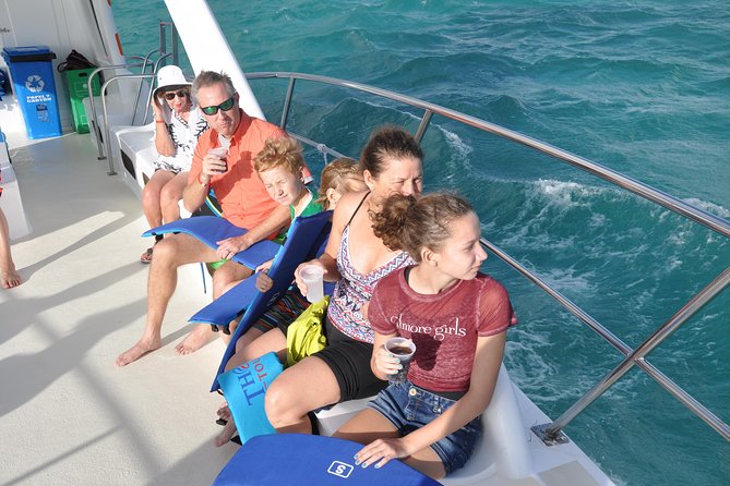 Punta Cana Parasailing & Snorkeling Cruise Experience - Food, drinks, and photographs