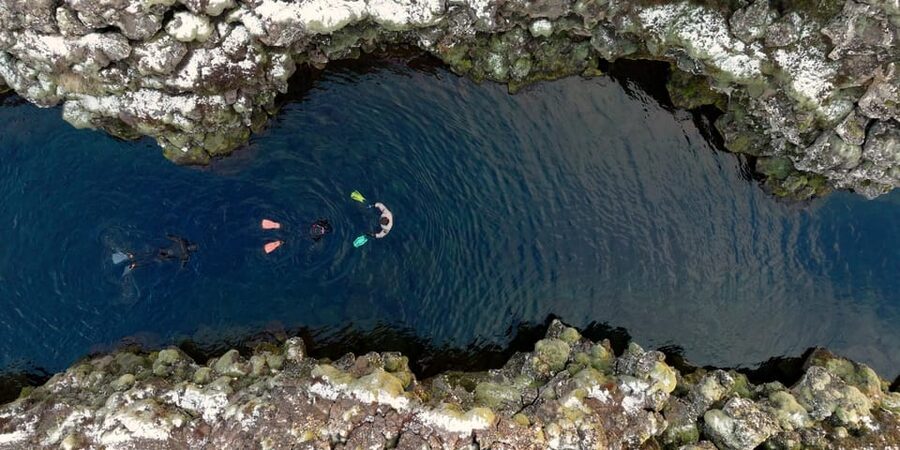 Reykjavik Combo: Horse Riding & Snorkeling in Silfra Fissure - Practical packing advice for a less uncomfortable day