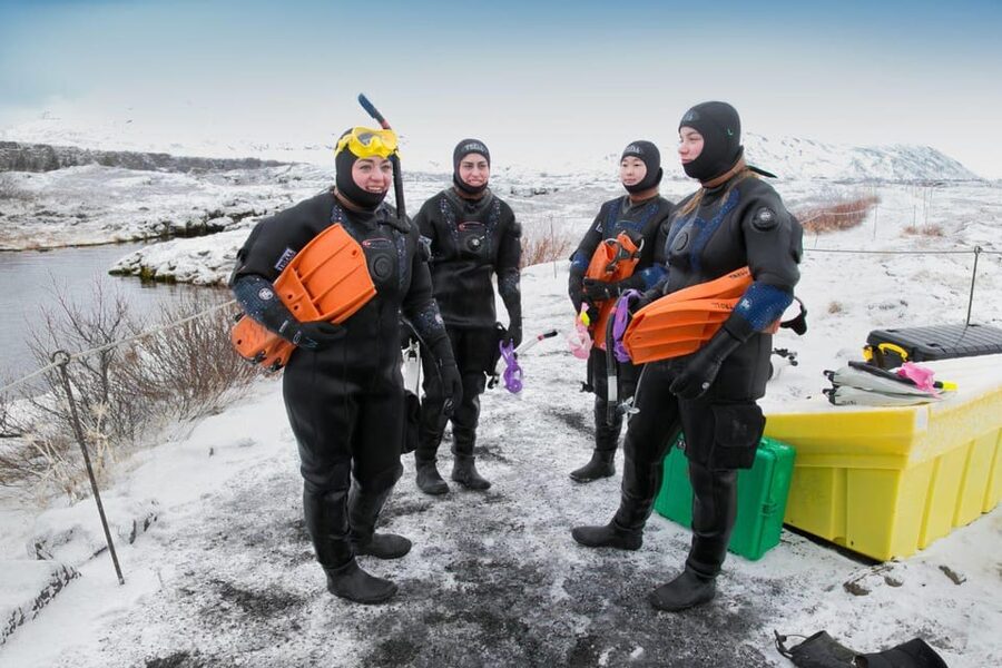 Reykjavík: Silfra Fissure Snorkeling between Two Continents - How much time and money to allow