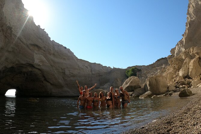 Round of Milos and Poliegos Sailing boat snorkelling cruise - Why this full-day cruise works well around Milos