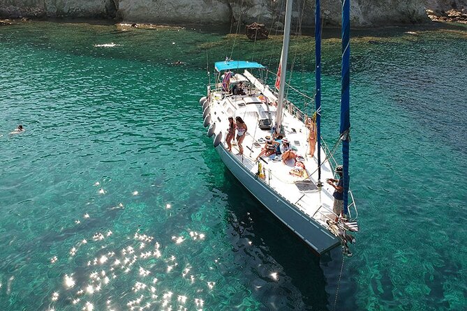 Round of Milos and Poliegos Sailing boat snorkelling cruise - Kalogries offers an early swim in clear water