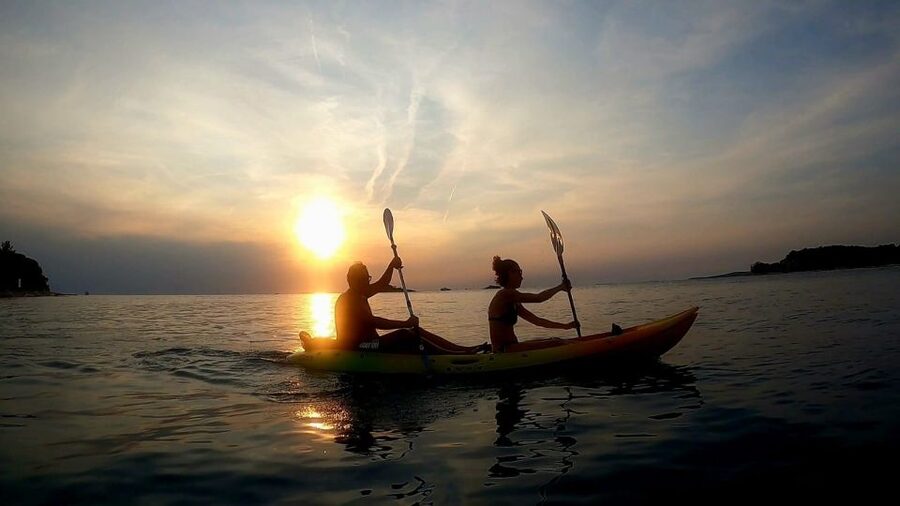 Rovinj: Golden Cape Desert Islands Kayak & Snorkeling Tour - Equipment and what to pack