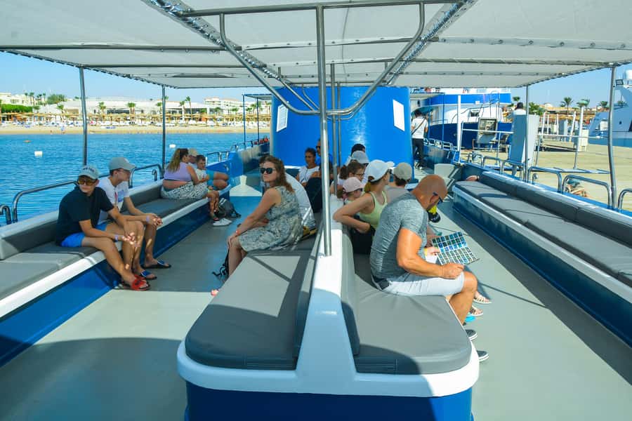 Safaga/Makadi Bay: Panorama Submarine with Snorkeling Tour - The boat ride and the 5-meter viewing room