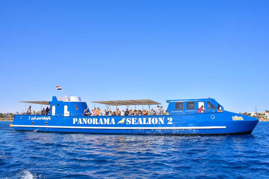 Safaga/Makadi Bay: Panorama Submarine with Snorkeling Tour - Photos, drinks, and the sales approach