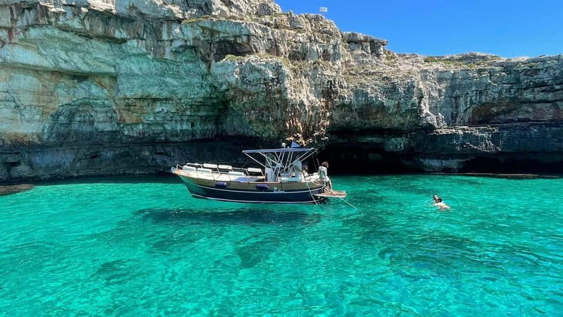 Santa Maria di Leuca : Tour in barca ,grotte e snorkeling - Key points at a glance