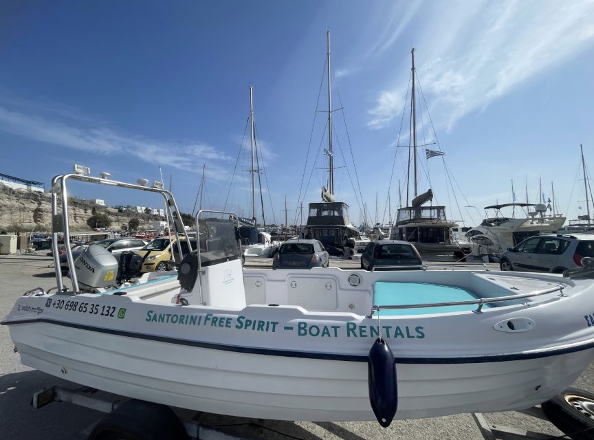 Santorini: License-Free Boat Rental with Snorkeling Gear - Swimming near the hot springs