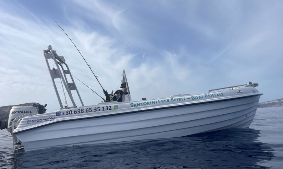 Santorini: License-Free Boat Rental with Snorkeling Gear - Snorkeling in clear Santorini water