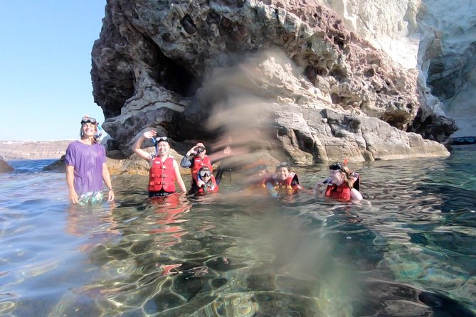 Santorini: Stand-Up Paddle and Snorkel Adventure - Learning to stand, paddle, and stay upright