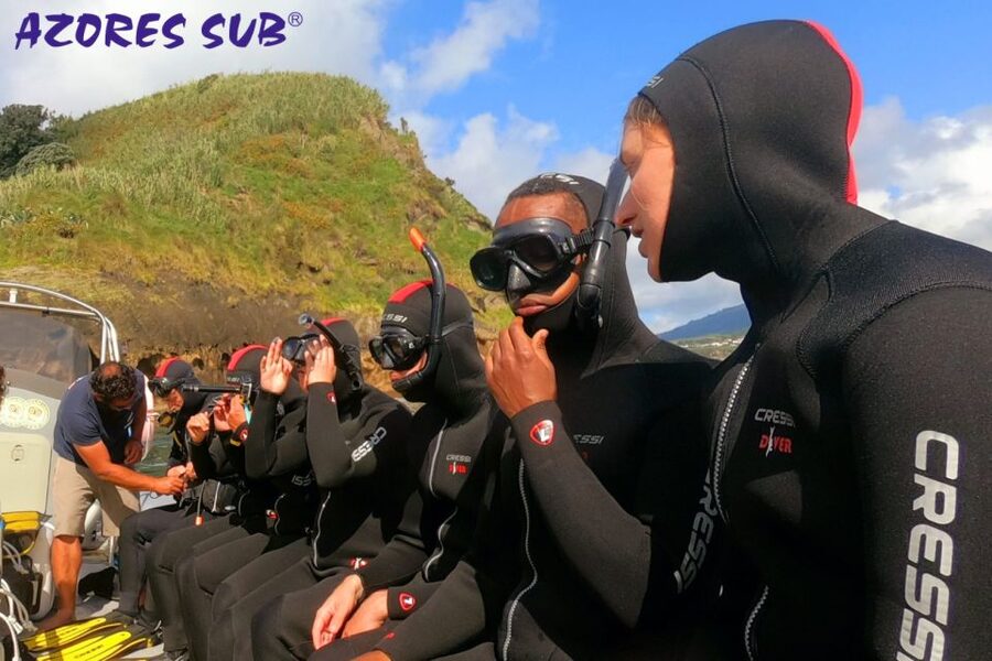 Sao Miguel: Snorkeling around Vila Franca do Campo - About an hour around Vila Franca Islet