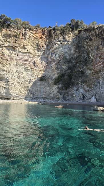 Saranda:Boat Tour to Kroreza with snorkelling,&umbrellas - The speedboat ride sets the tone