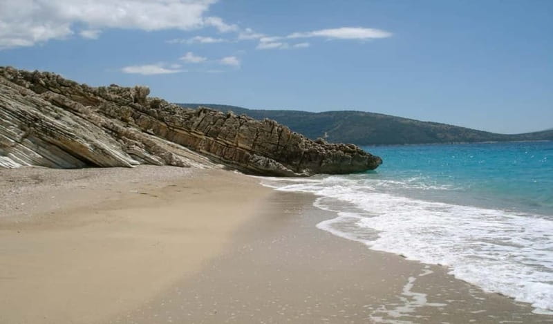 Sarandë: Boat Tour at Kroreza & Hidden Caves with Snorkeling - What $35 really gets you