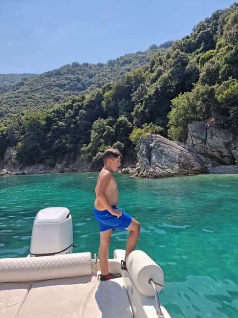 Sarande: Boat Tour to Krorez with Snorkle&Drinks&Swimming - Turtle Cave and the first look at the coast
