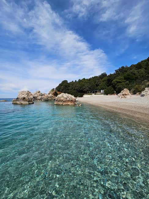 Sarandë: Boat Tour to Kroreza with Snorkel and free Umbrella - Three hours at Kroreza Beach