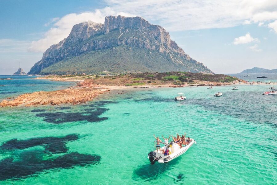 Sardegna: Tavolara Boat Tour with Snorkeling - Key points at a glance