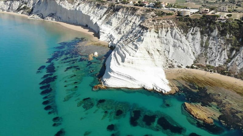 SCALA DEI TURCHI KAYAK TOUR & SNORKELING: Avventura in mare - The first 20-minute paddle along the coast