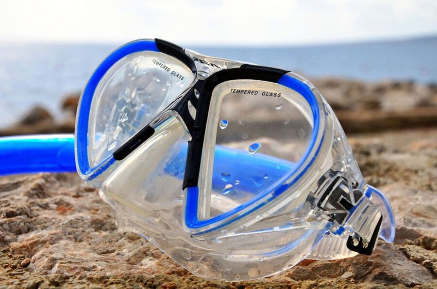 Sharm El-Sheikh: Ras Mohamed & White Island Snorkeling Trip - White Island, a sandbar with a short swim