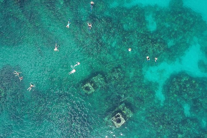 Shipwreck Snorkel in Bermuda - Learning the stories of the Constellation and Montana