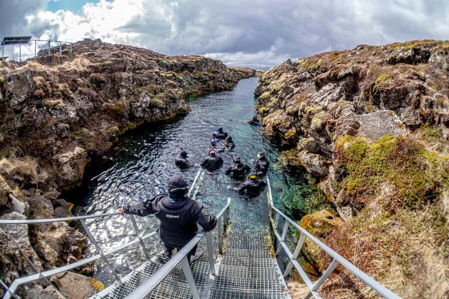 Silfra: Snorkel Between Continents. Free Professional Photos - Key points to know before you book