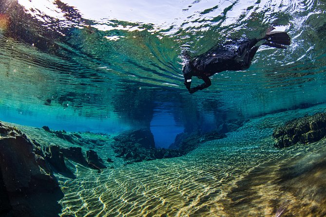 Silfra: Snorkeling Between Tectonic Plates Pick Up from Reykjavik - What the scenery is really like