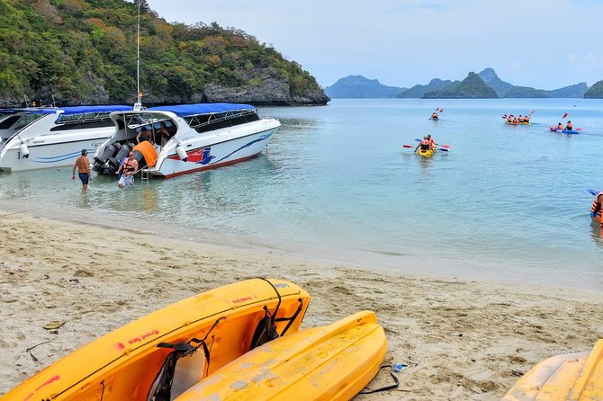 Snorkel and Kayak Tour to Angthong Marine Park by Speedboat from Koh Samui - Koh Wua Talap: beach time, lunch, and kayaking