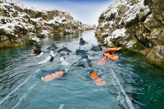 Snorkel the Silfra Fissure-Meet on Location (Free Photos & Cocoa) - Floating Through the Fissure
