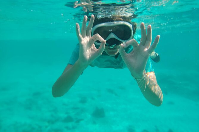 Snorkeling and Grilling Fresh Fish at Donkey Beach - Fishing with a line instead of a rod