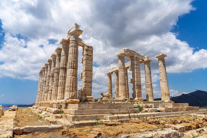 Snorkeling and swimming tour to the Poseidon's temple at Sounio cape - Legrena Beach and the Blue Hole