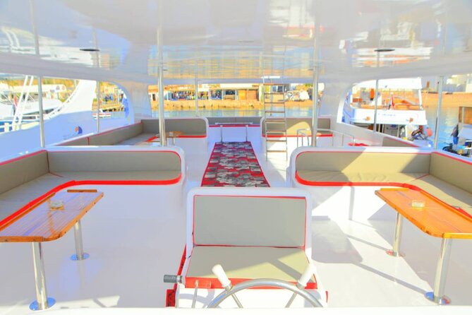 Snorkeling Day Trip To White Island And Ras Mohammed By VIP Boat - Boarding the boat from Sharm el Sheikh
