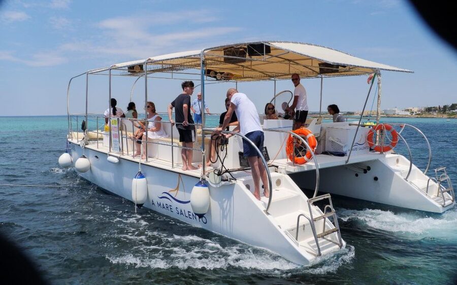 Snorkeling tour with aperitif in Porto Cesareo - Seeing the submerged Roman columns