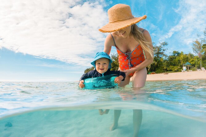 Snorkelling or Glass Bottom Boat at Green Island from Cairns - Island facilities that make the day easier