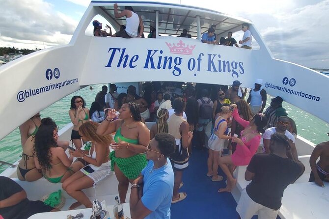 Sosua Party Boat - Snorkeling + Snack +BBQ Food and Drinks - The natural pool stop and the rhythm of the day