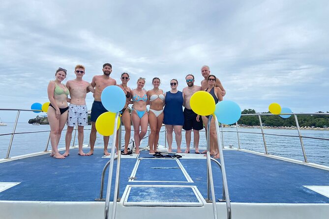 Sosua Party Boat - Snorkeling + Snack +BBQ Food and Drinks - Music, drinks, snacks, and the BBQ meal