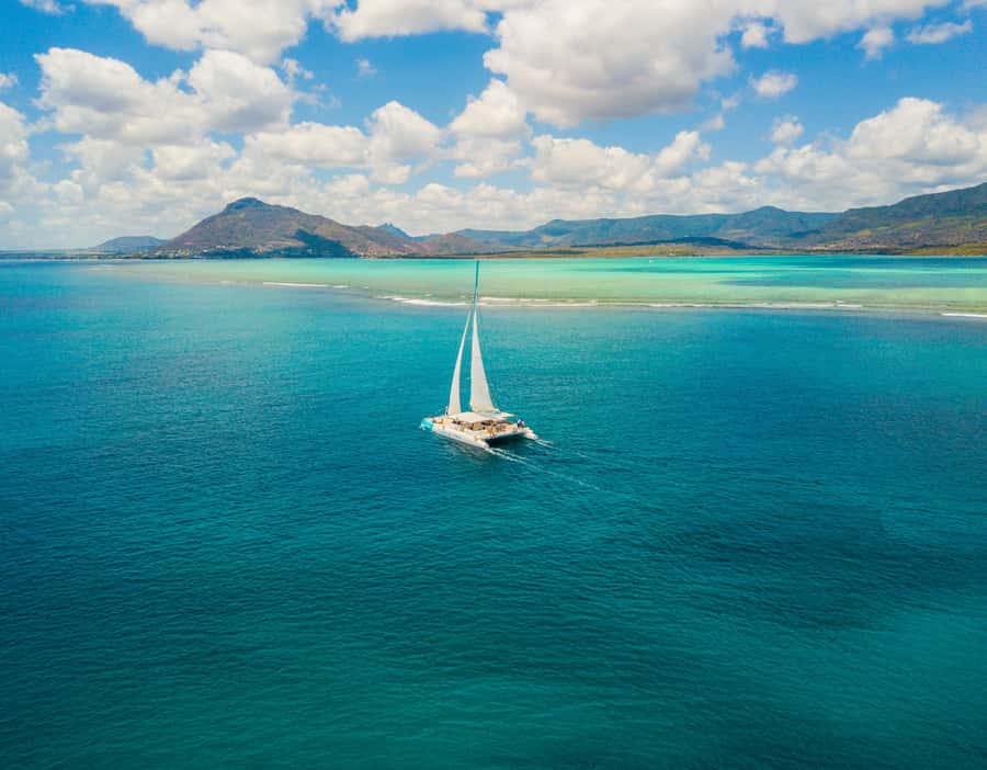 Southwest of Mauritius: Catamaran Cruise w/ Snorkeling - Meeting at Black River Before 9:30
