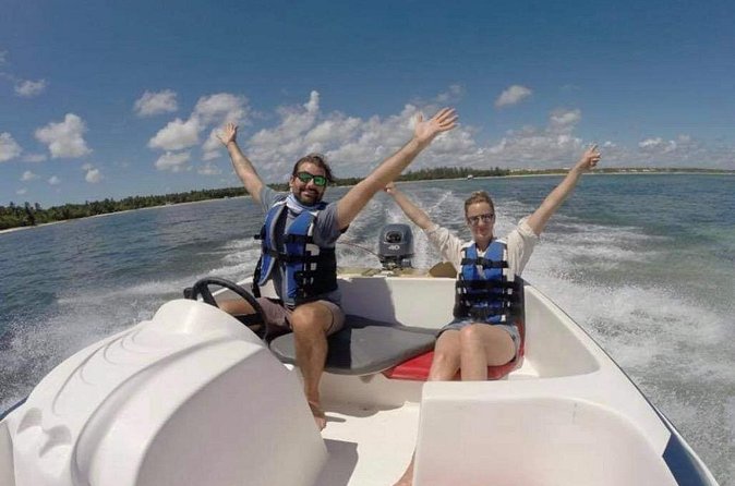 Speed Boat and Snorkeling in Punta Cana Bavaro - Photos, vendors, and the parts to watch closely