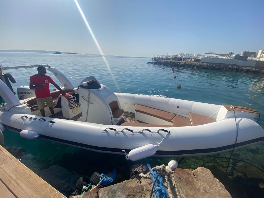 Speedboat,Parasailing, Snorkeling & Piece Of Paradise Island - Who will enjoy this Red Sea outing most