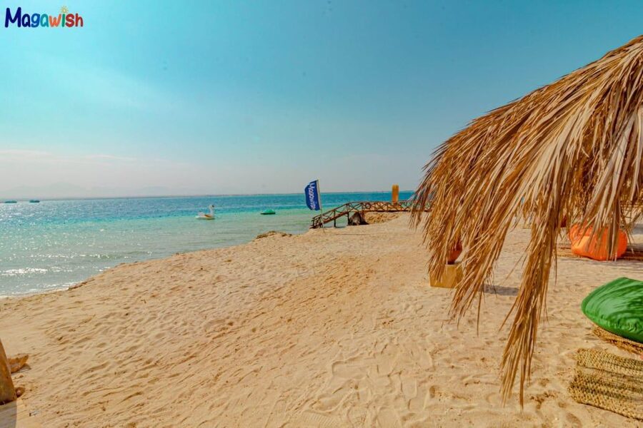 Speedboat,Parasailing, Snorkeling & Piece Of Paradise Island - Two snorkelling stops, not just one quick swim