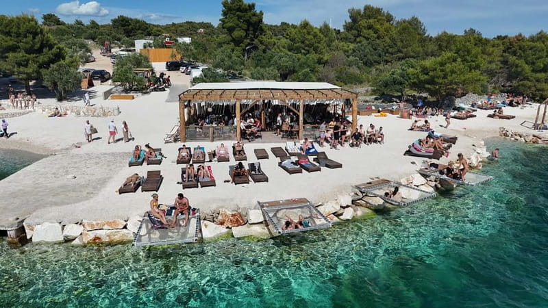 Split: Blue Lagoon & 3 Island Cruise with Snorkeling - Blue Lagoon: the first swim stop