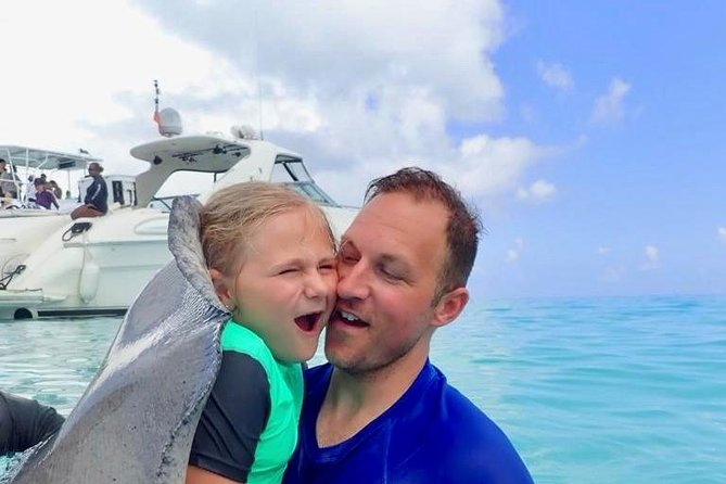 Stingray City Experience Plus One Snorkeling Stop - The cabin cruiser and the ride out