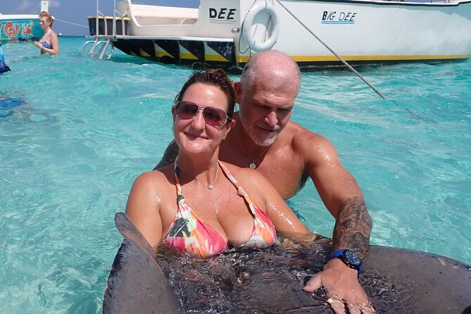 Stingray City Sandbar, Coral Gardens Snorkeling & Star Fish Point - Starfish Point: a quick, gentle final stop
