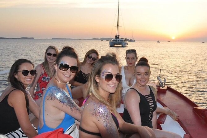 Sunset Beach Tour 3 HS all Inclusive ( Paddle boards , Kayaks & Snorkeling) - Cala Bassa before the sunset