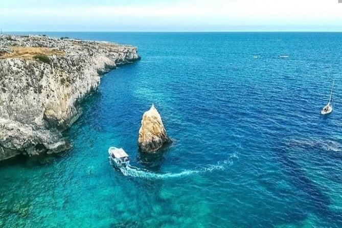 Syracuse Boat Excursion with Snorkeling to the Sea Caves - Why seeing Ortigia from the sea matters