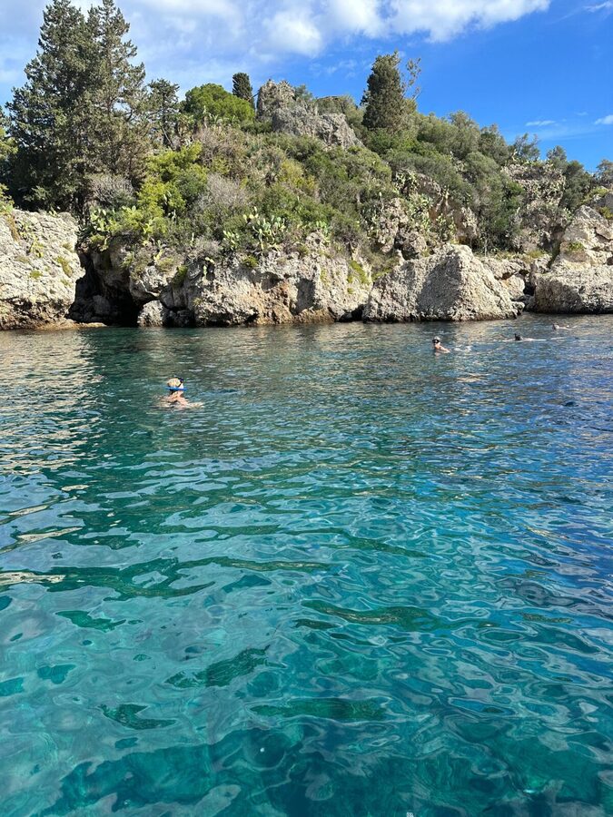 Taormina: Coastline Boat Tour with Aperitif and Snorkeling - The key points at a glance