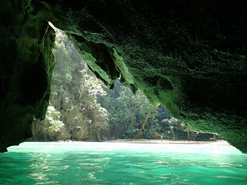 Trang: Emerald Cave, Kradan, Chueak Snorkeling Boat Trip - What the big boat and schedule mean for you